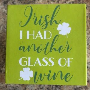 St Patrick’s Day Wine Glass
